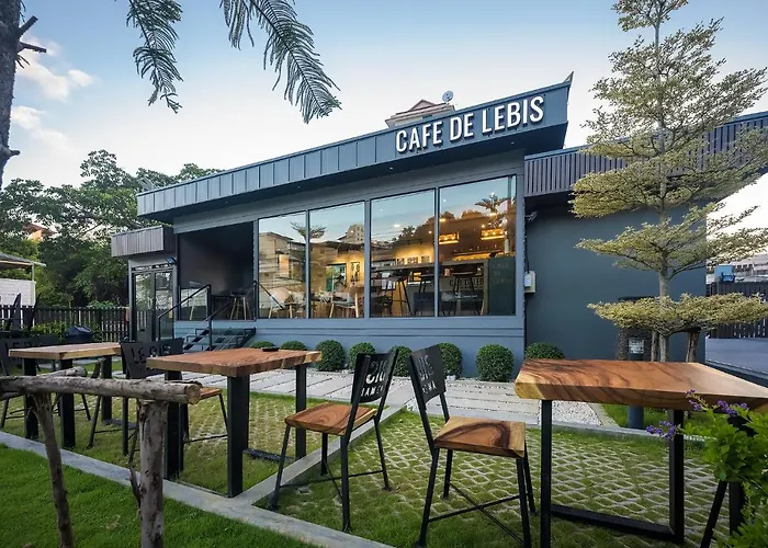 Le Bis Hotel